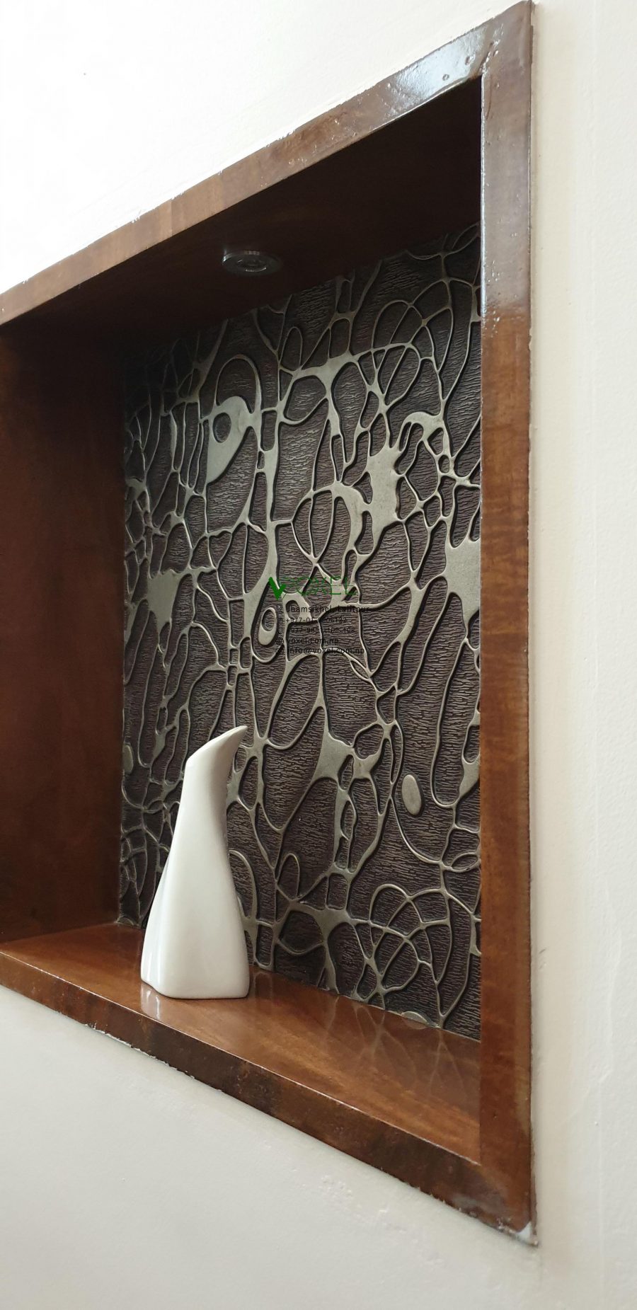 Niche in the staircase