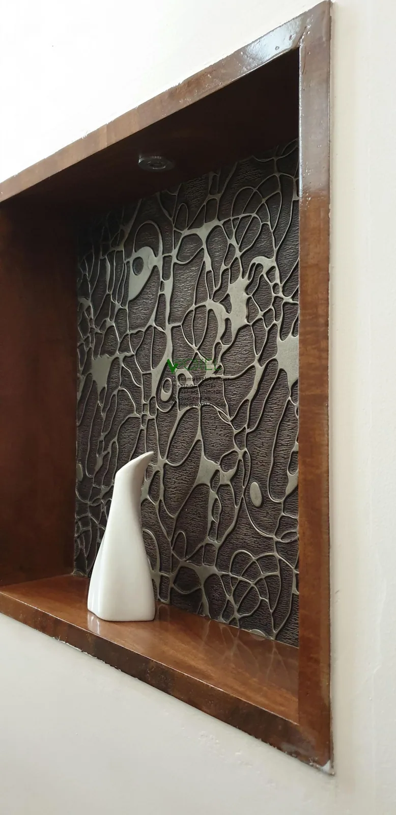 Niche in the staircase